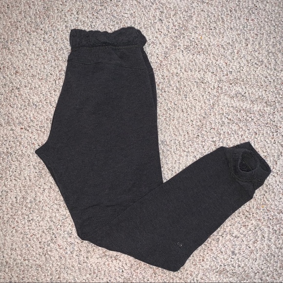 Lululemon Joggers / Sweatpants - Picture 1 of 7
